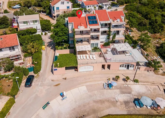 Gorgeous In With House Sea View *