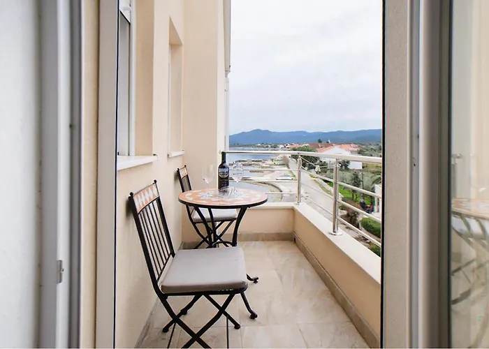 Gorgeous In With House Sea View * סרסר