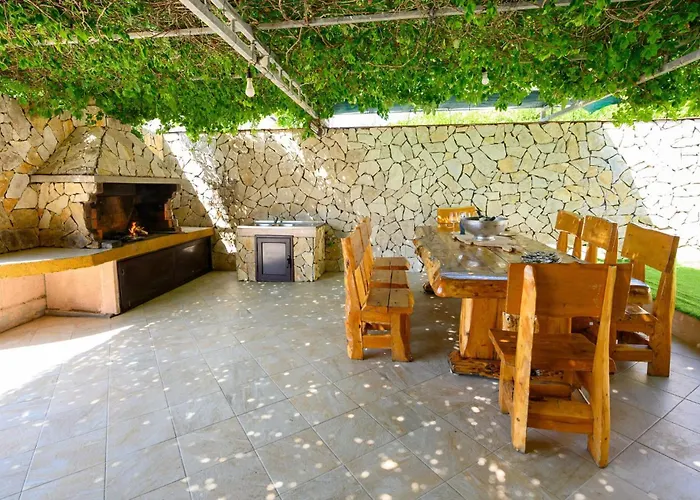 דירה Gorgeous In With House Sea View