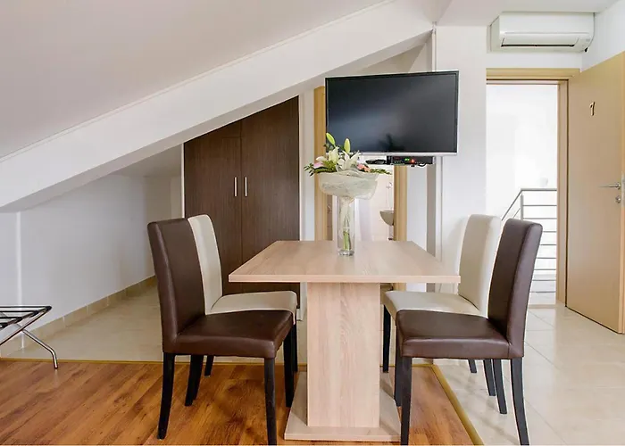 Gorgeous In With House Sea View * סרסר