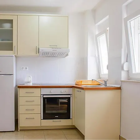 Gorgeous In With House Sea View *